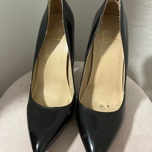 Christian Louboutin Black So Kate pump